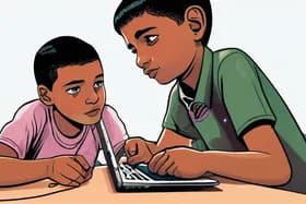 加沙儿童战火中求学:科技弥合边境教育鸿沟