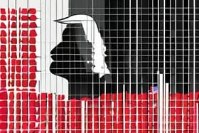 突发:特朗普移动专车消失!投资者恐慌崩盘。