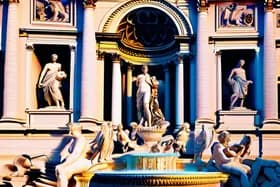 速報:ローマ、観光客急増を受けトレヴィの泉入場料を導入!